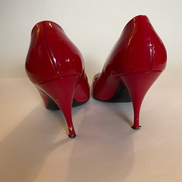 Vintage Y2K Almond Toe Patent Leather Miu Miu heels size 41 - Picture 3 of 4